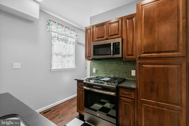 $2,100 | 1120 O'Neil Street, Philadelphia, PA 19123