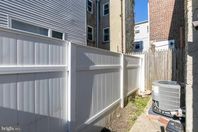 $2,100 | 1120 O'Neil Street, Philadelphia, PA 19123
