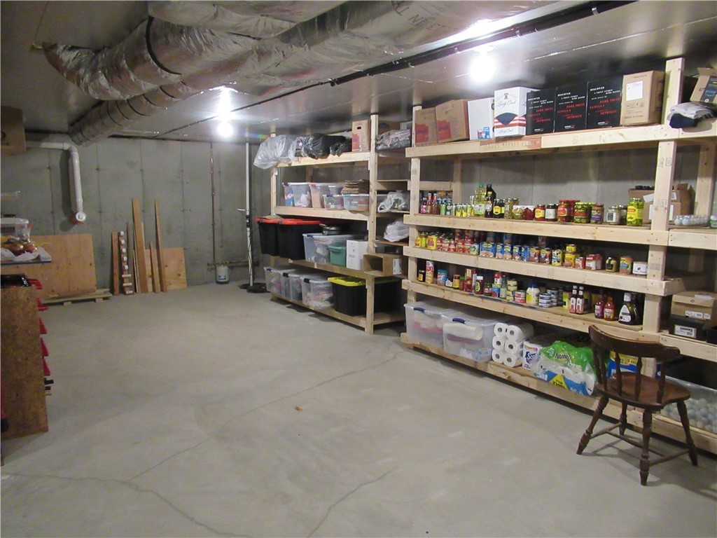 6 Daisy Lane Coventry, RI 02816 - Photo 19 of 24