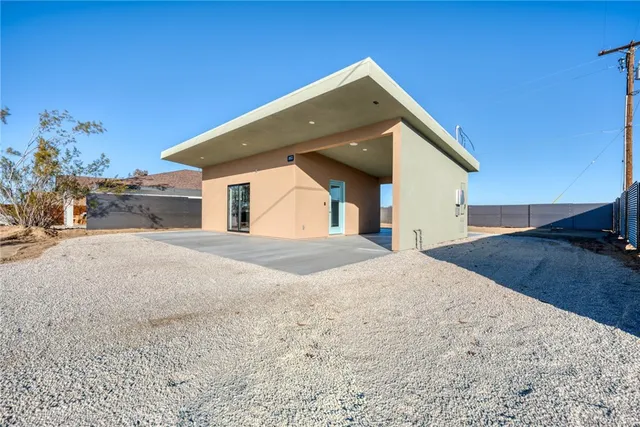 $299,900 | 4955 1st, Joshua Tree, CA 92252