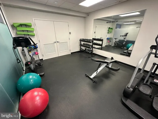 $1,050 | 437 West School House Lane, Unit C07, Philadelphia, PA 19144