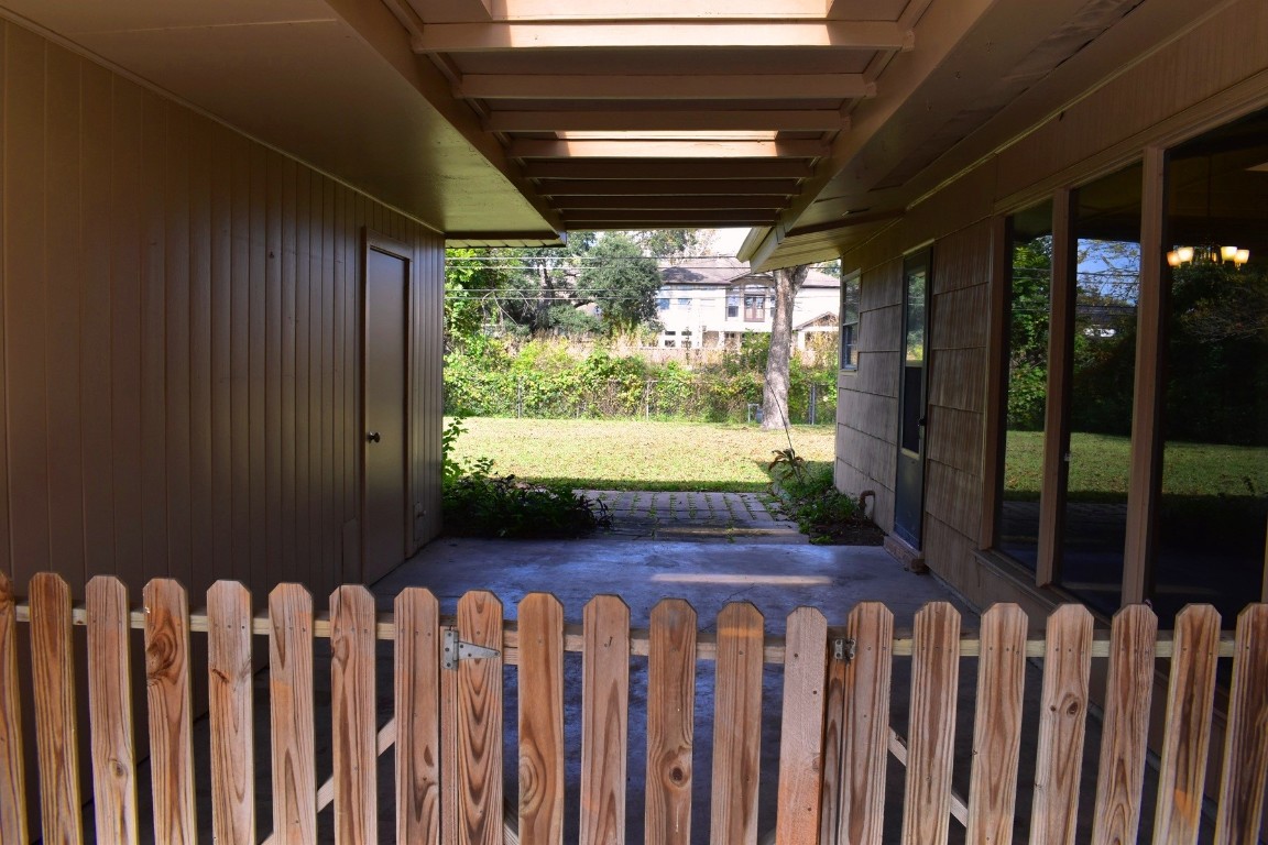 5126 Beechnut Street Houston, TX 77096 - Photo 18 of 20 a view of a porch