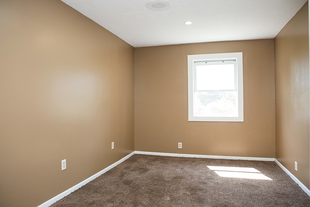 908 East 375 North Rochester, IN 46975 - Photo 23 of 26