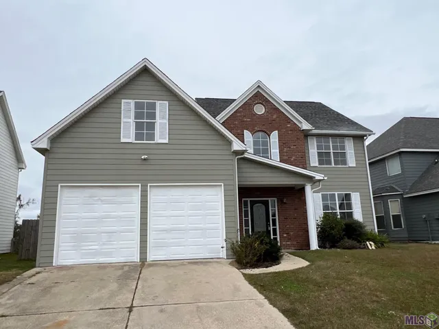 $2,650 | 14203 Cloverhill Boulevard, Baton Rouge, LA 70809