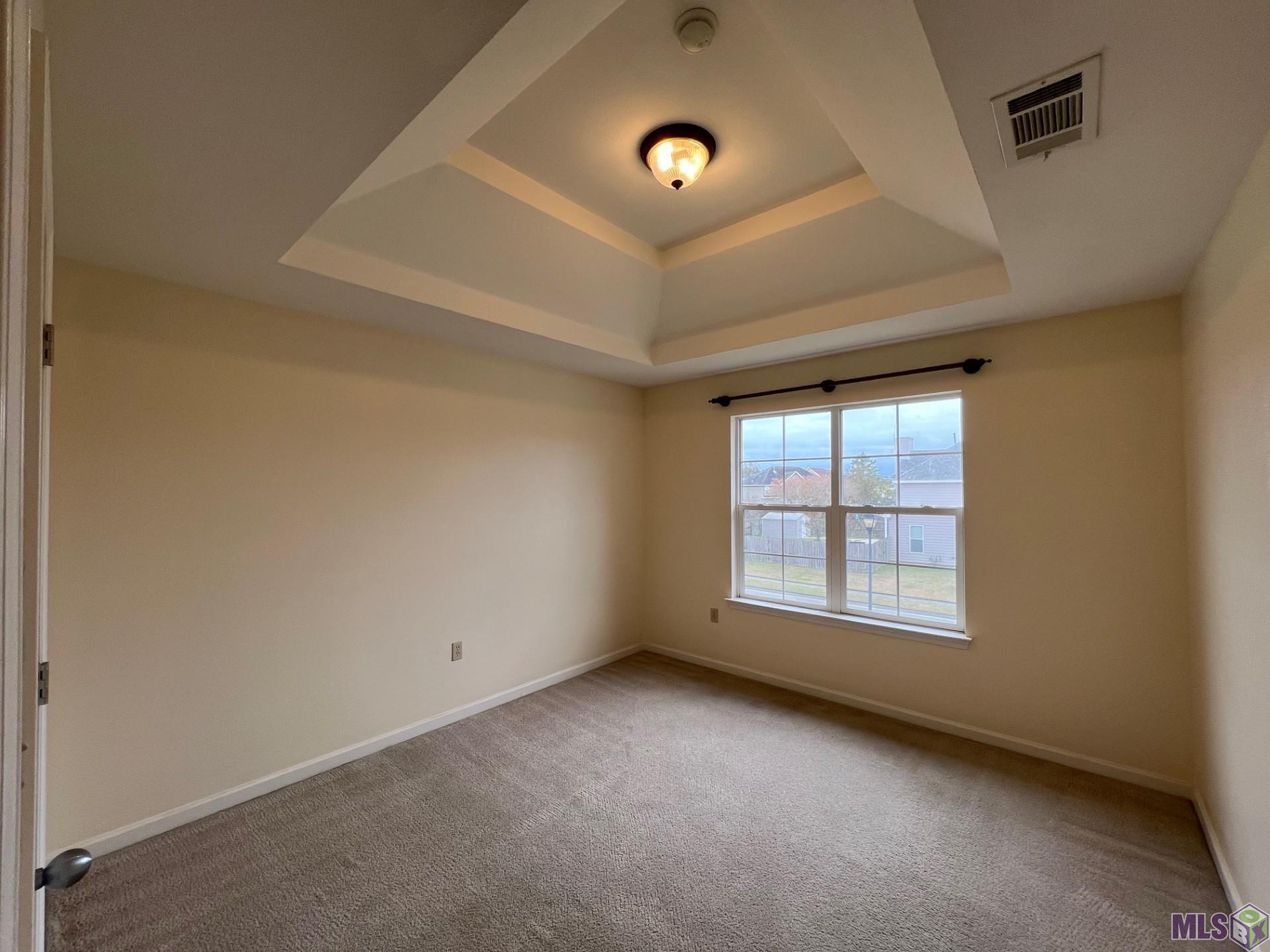 14203 Cloverhill Boulevard Baton Rouge, LA 70809 - Photo 14 of 17