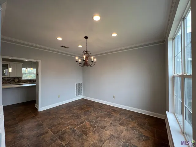 $2,650 | 14203 Cloverhill Boulevard, Baton Rouge, LA 70809