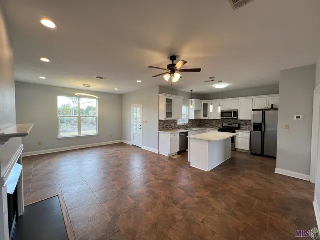 $2,650 | 14203 Cloverhill Boulevard, Baton Rouge, LA 70809