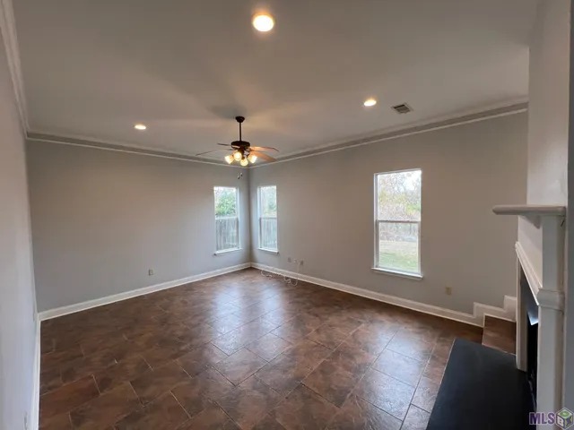 $2,650 | 14203 Cloverhill Boulevard, Baton Rouge, LA 70809