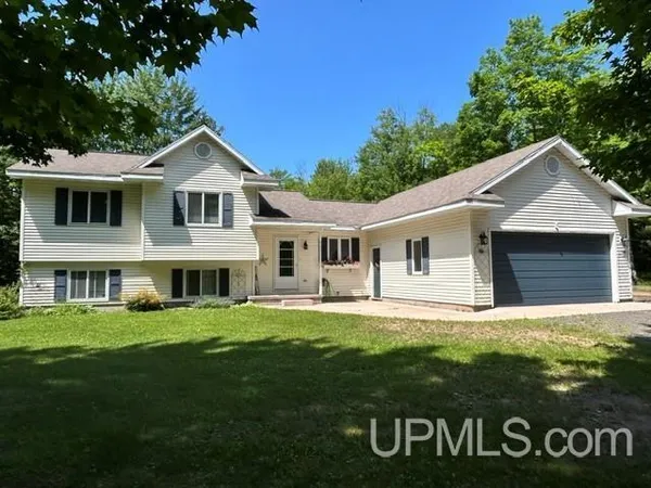 $374,900 | 21966 Creamery Road, Chassell, MI 49916