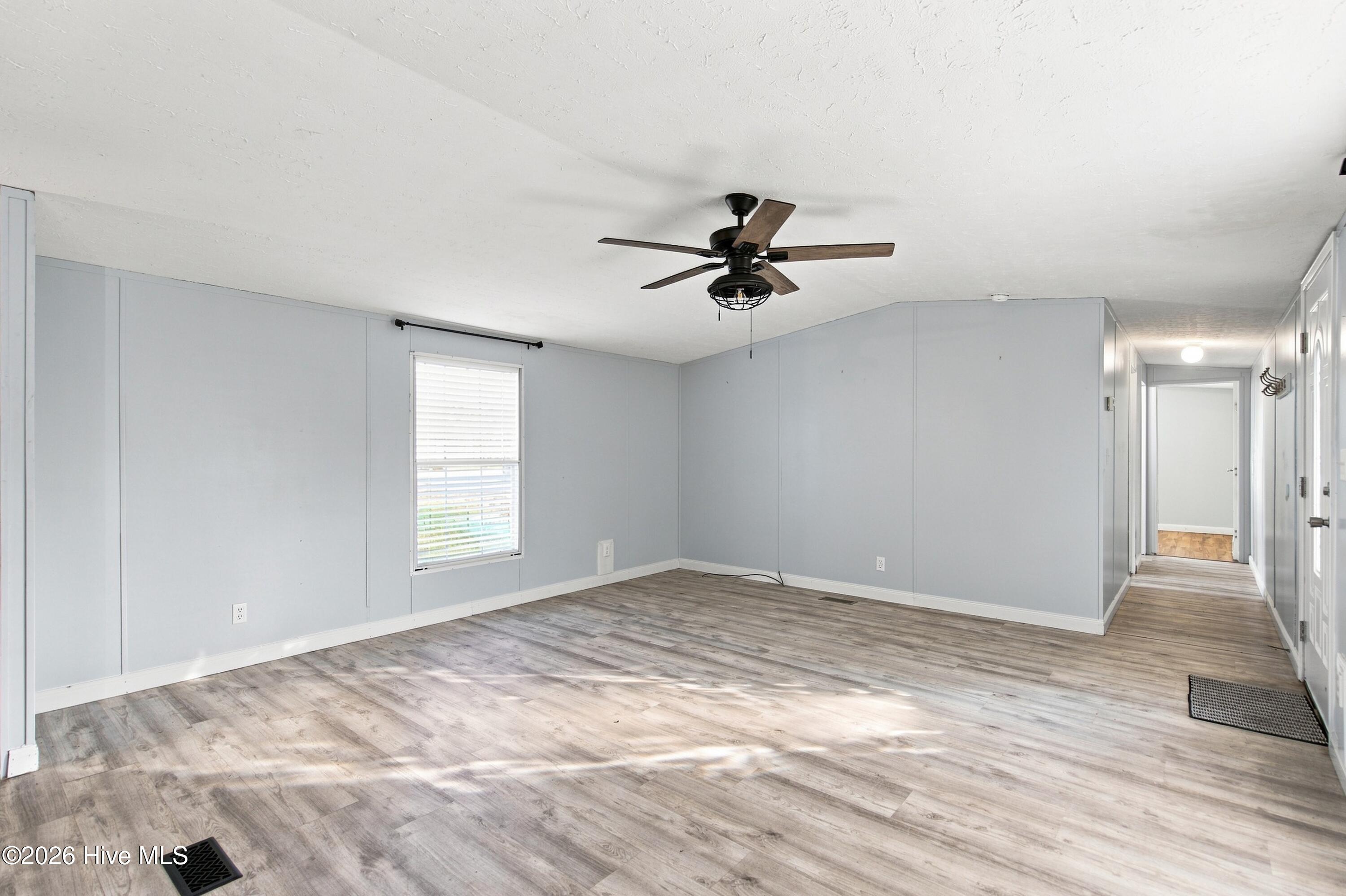 6110 Gordon Road Wilmington, NC 28405 - Photo 10 of 35 Gallery Image 10