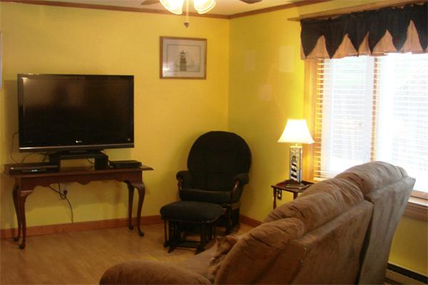 192 Bolton Station Road Lancaster, MA 01523 - Photo 5 of 13 Gallery Image 5