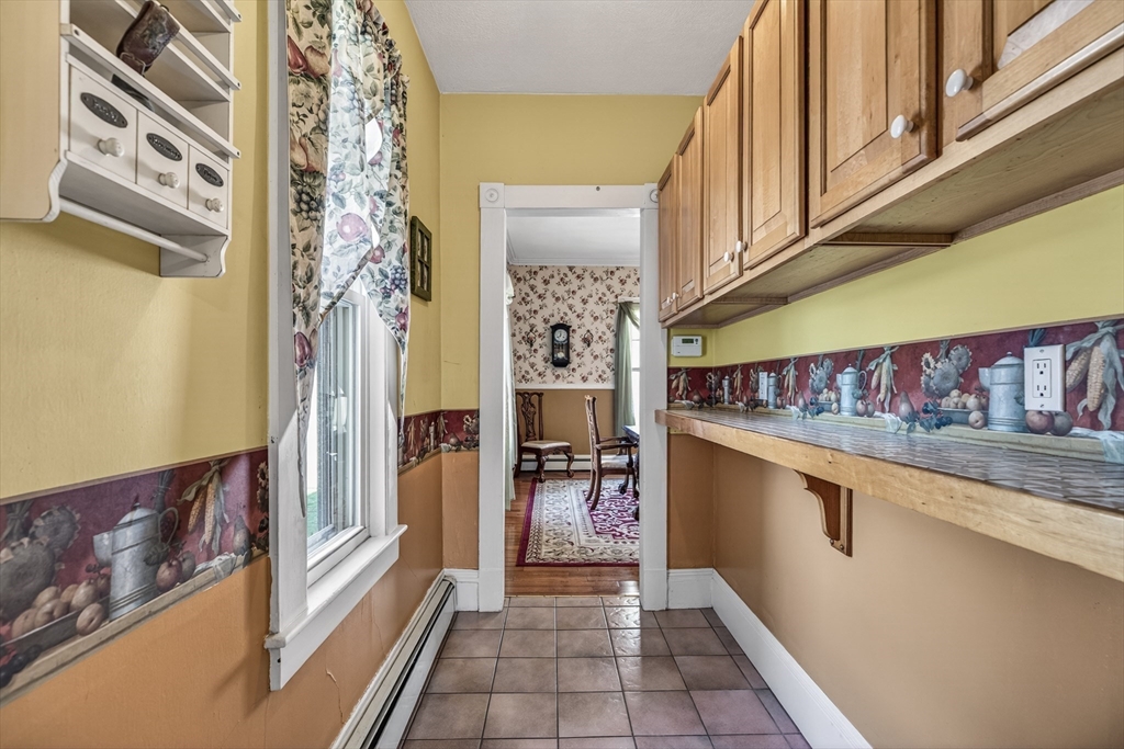 24 Fairview Street Winthrop, MA 02152 - Photo 11 of 32