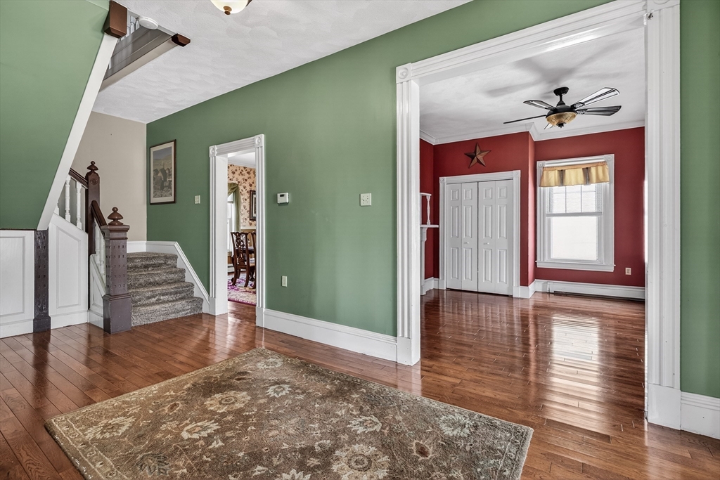 24 Fairview Street Winthrop, MA 02152 - Photo 5 of 32