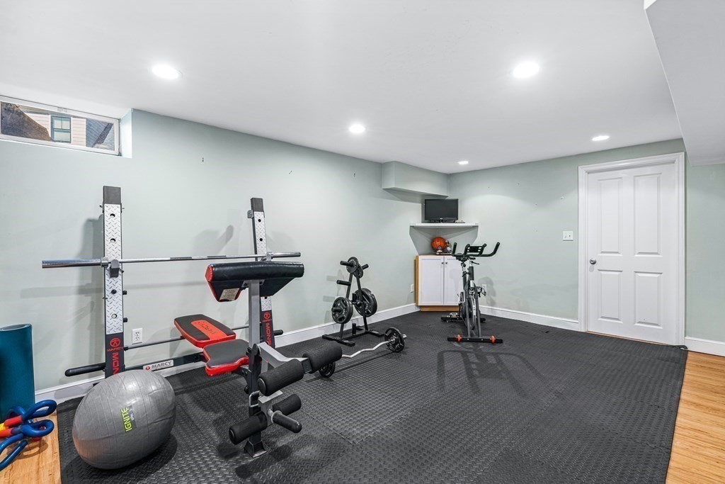 22 Ginn Road Winchester, MA 01890 - Photo 32 of 40