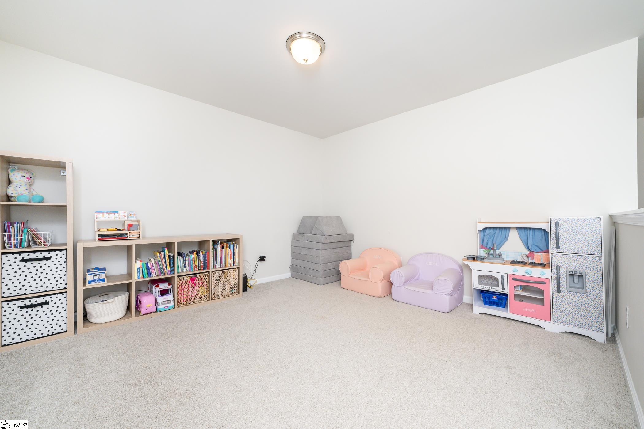 513 Bucklebury Road Greer, SC 29651 - Photo 17 of 37 Gallery Image 17