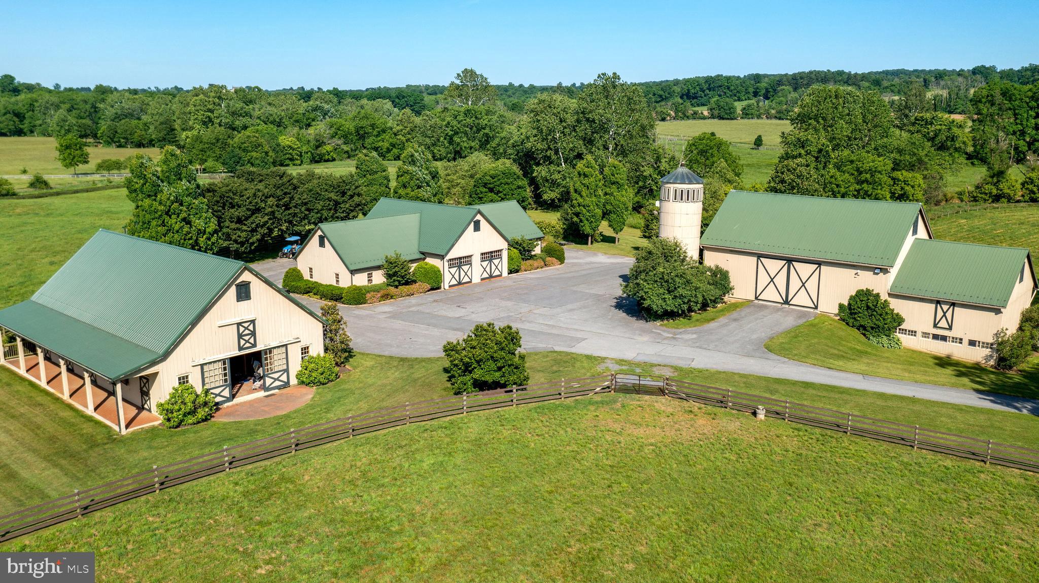 14111 Green Road Glyndon, MD 21136 - Photo 119 of 146 an aerial view of a house with a garden