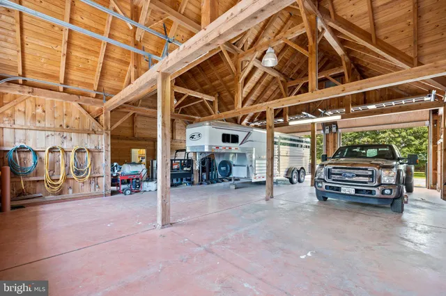 $6,750,000 | 14111 Green Road, Glyndon, MD 21136