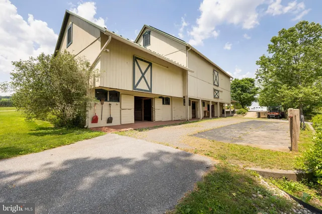 $6,750,000 | 14111 Green Road, Glyndon, MD 21136