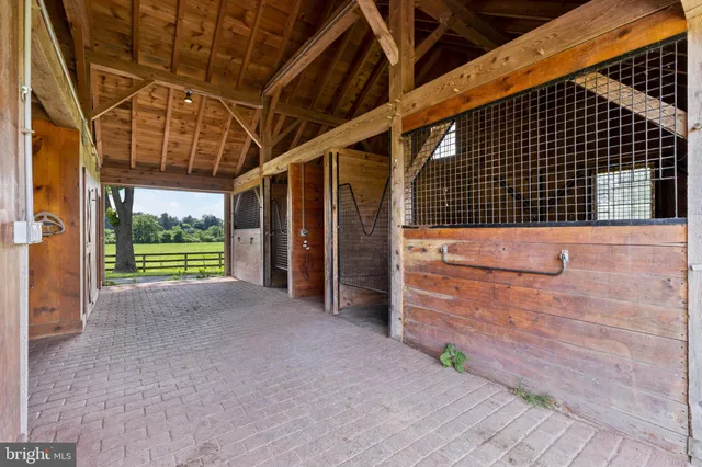 $6,750,000 | 14111 Green Road, Glyndon, MD 21136