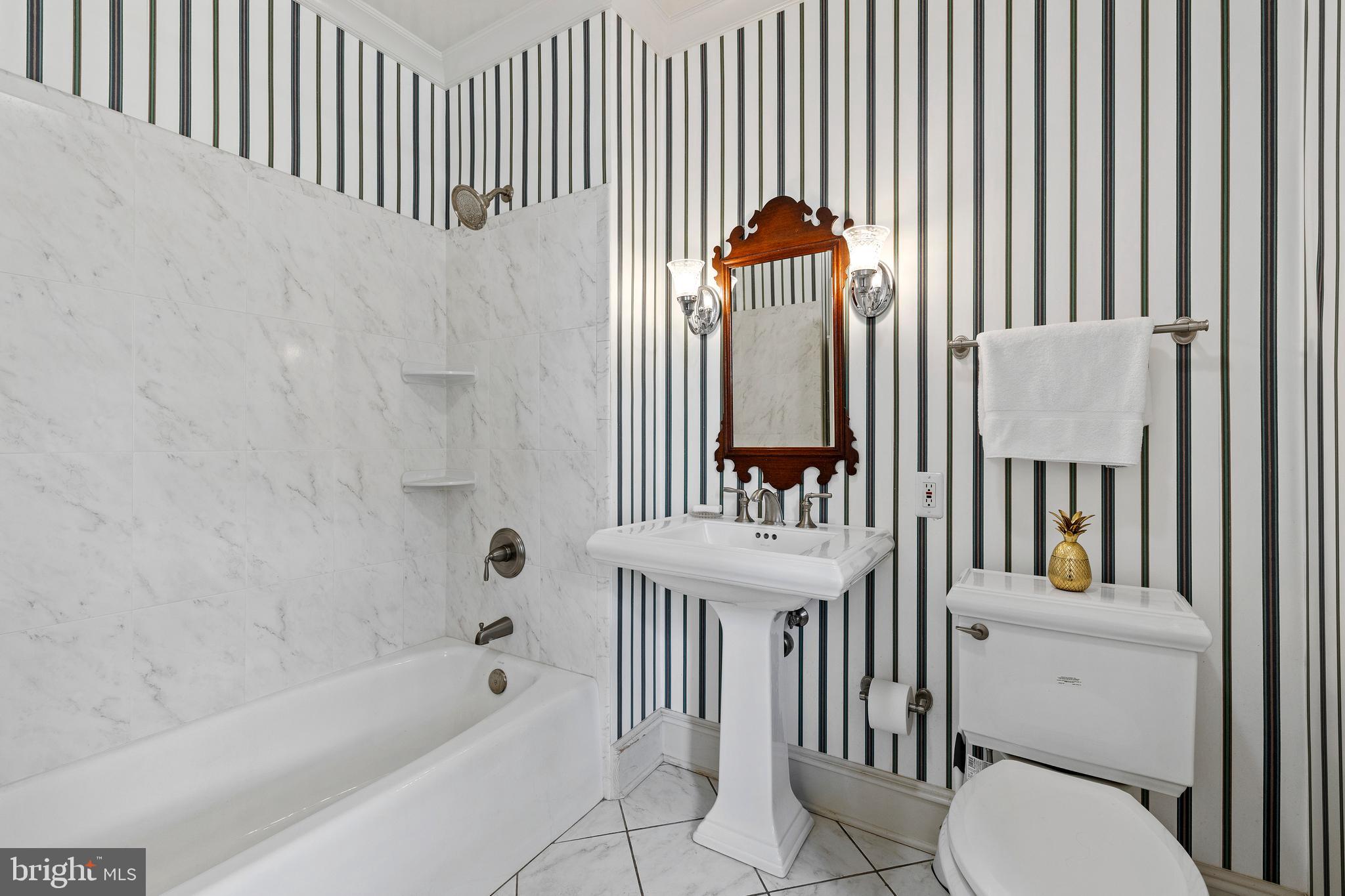 14111 Green Road Glyndon, MD 21136 - Photo 64 of 146 Bedroom 2 Bath