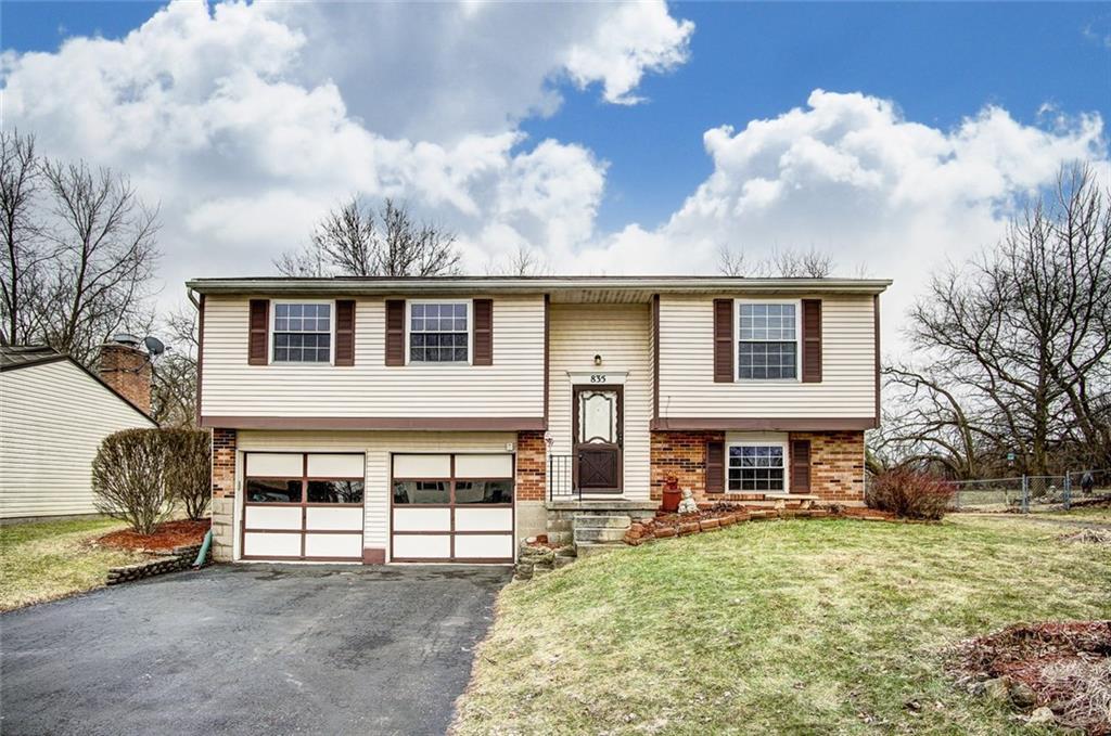 835 West Martindale Road Englewood, OH 45322 - Photo 2 of 34