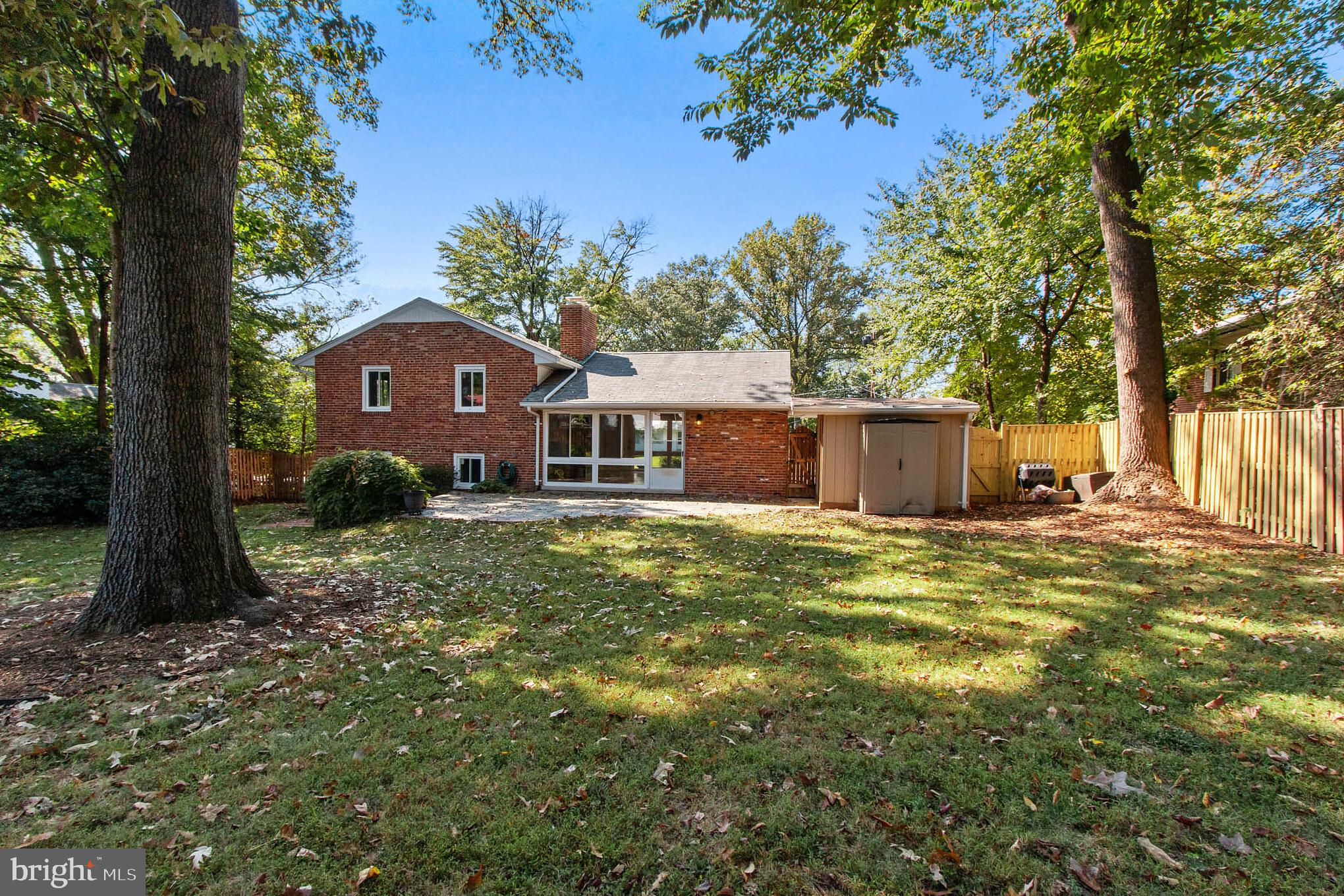 5512 Ivor Street Springfield, VA 22151 - Photo 33 of 36 Exterior Rear