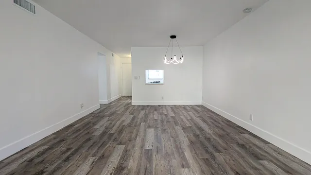 $109,900 | 2601 Northeast 3rd Street, Unit 210, Boynton Beach, FL 33435