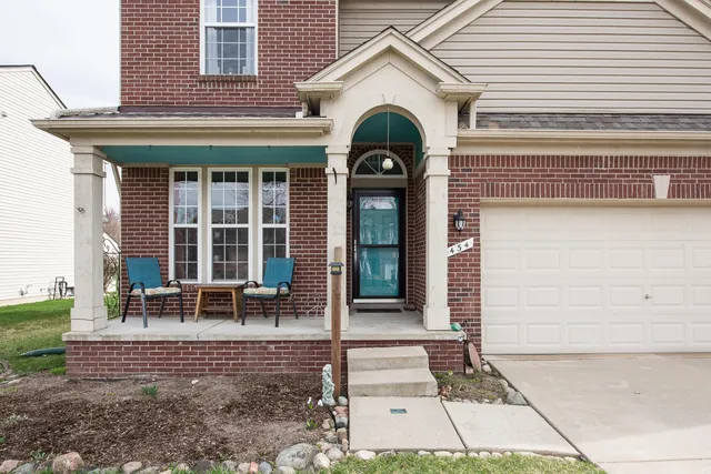 $430,000 | 434 Shiloh Drive, Chelsea, MI 48118