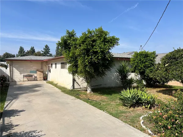 a view of a house with a patio