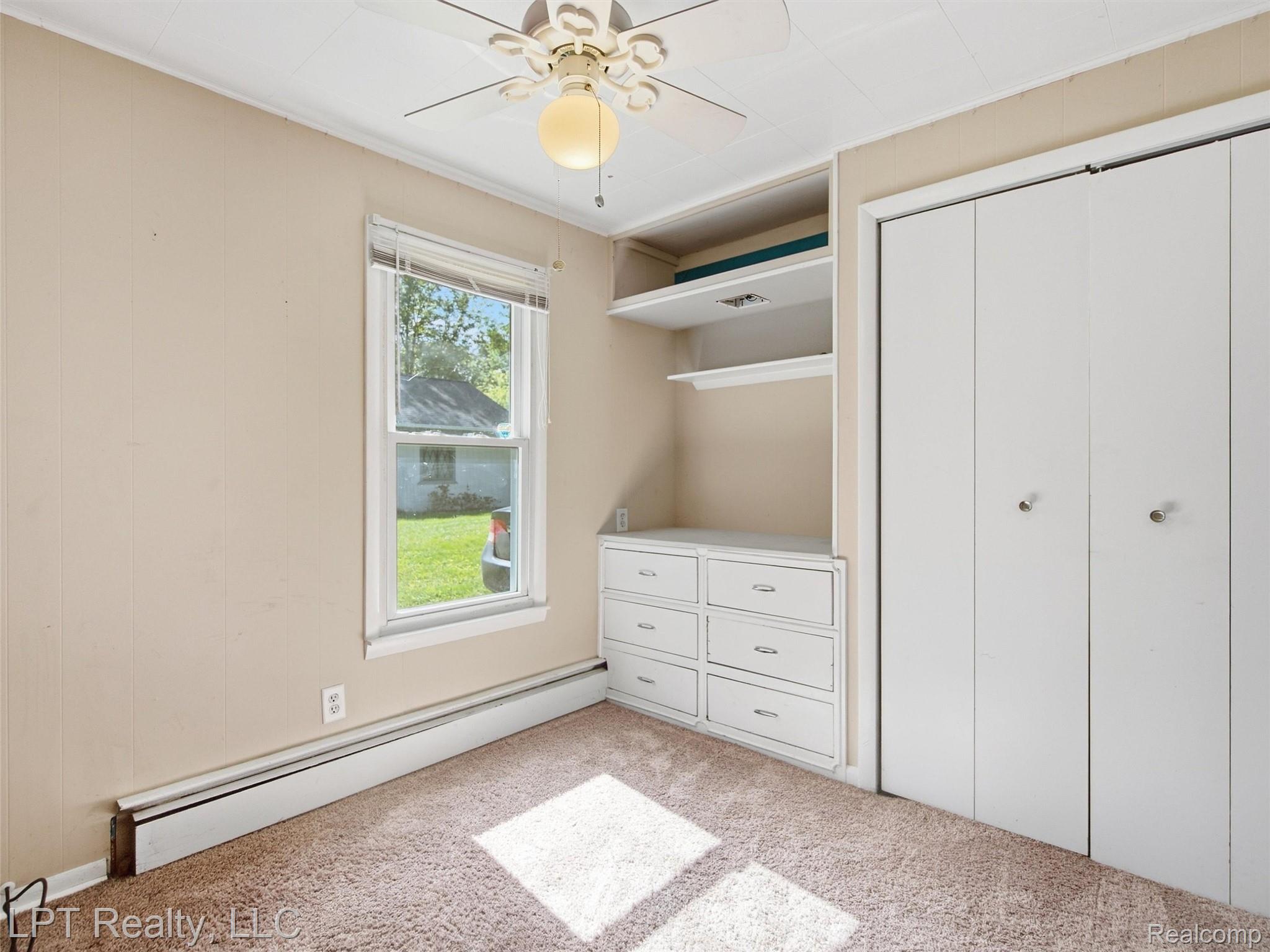 29915 Milford Road New Hudson, MI 48165 - Photo 34 of 36 35-DSC04078.jpg