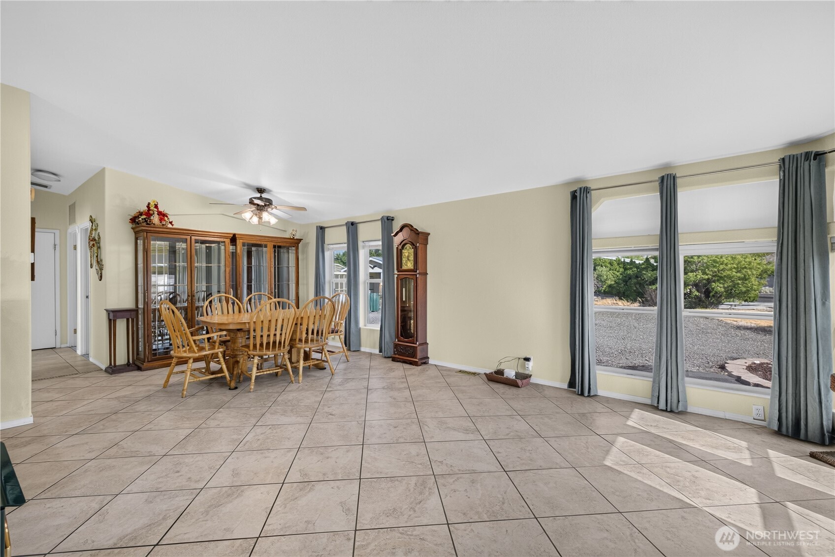105 Edgewater Way South Mattawa, WA 99349 - Photo 4 of 39