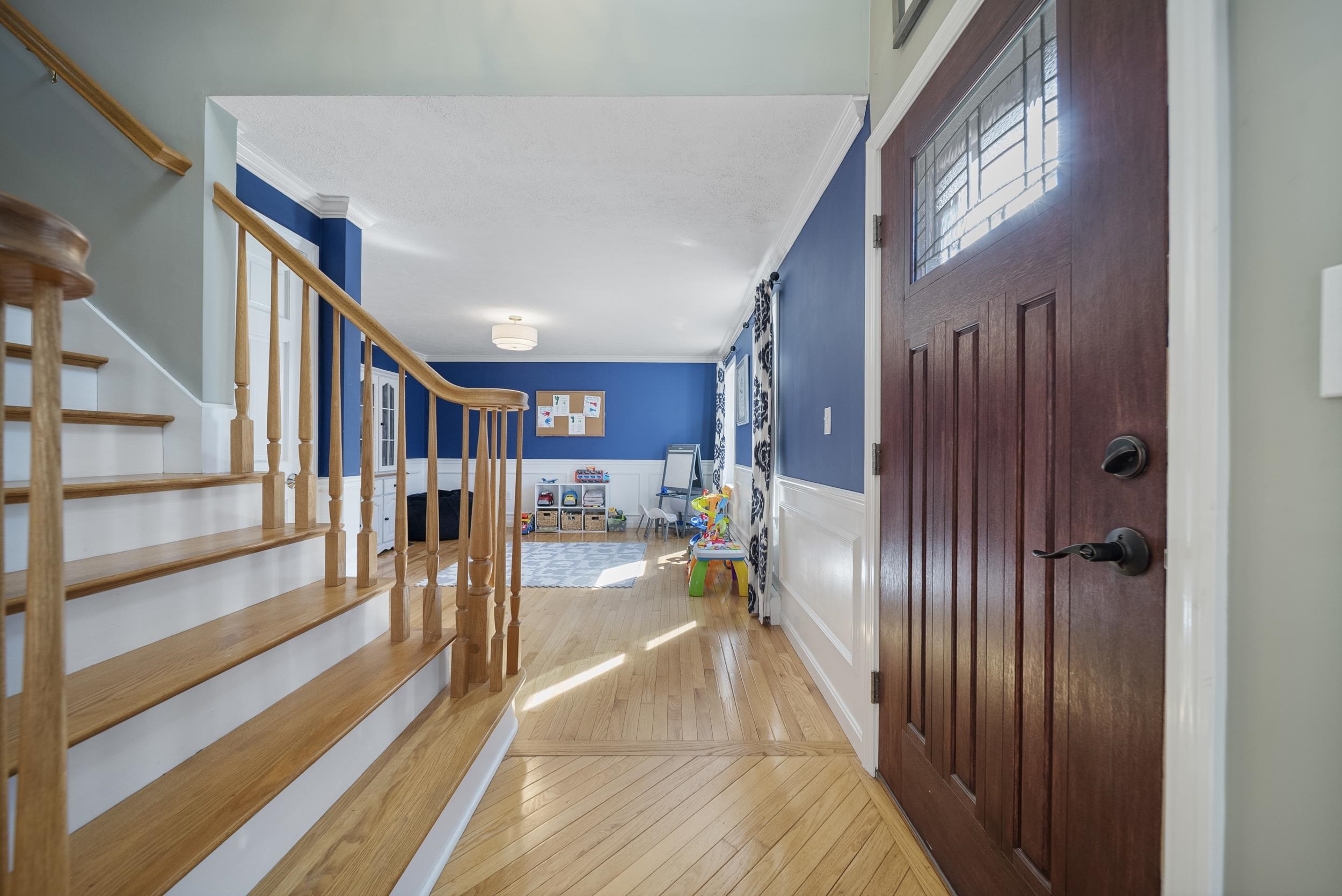 916 River Road Weare, NH 03281 - Photo 16 of 56