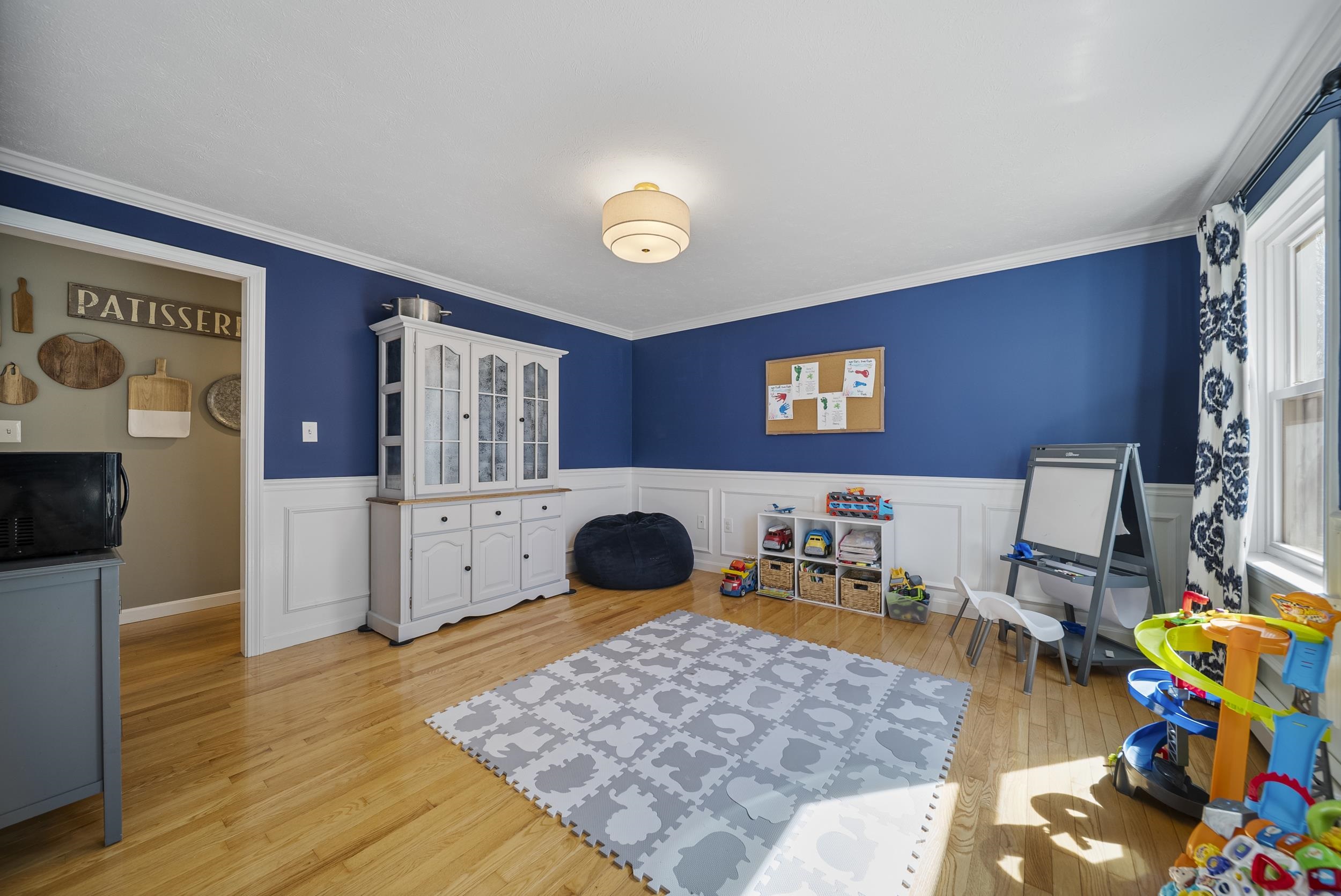 916 River Road Weare, NH 03281 - Photo 18 of 56