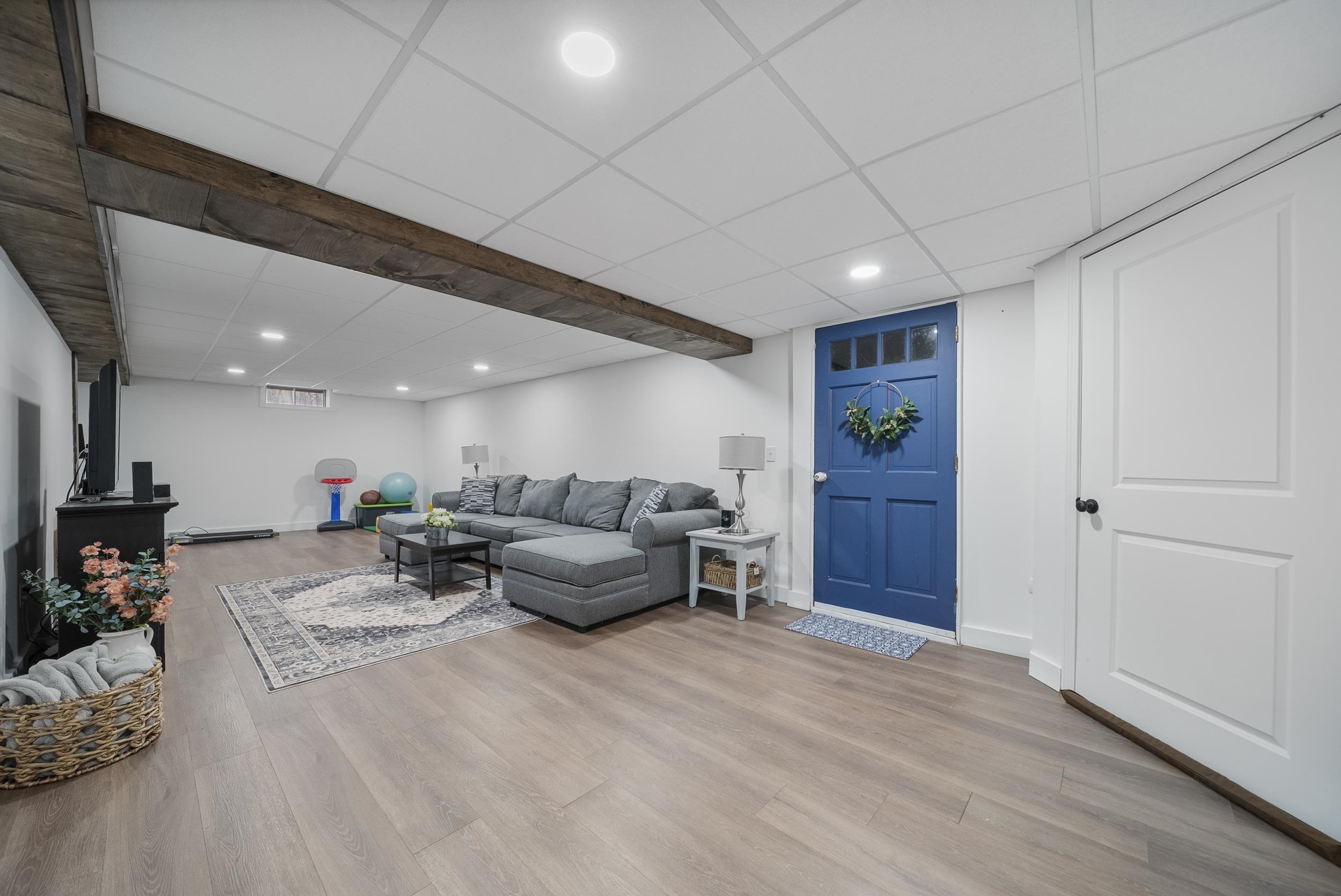 916 River Road Weare, NH 03281 - Photo 38 of 56