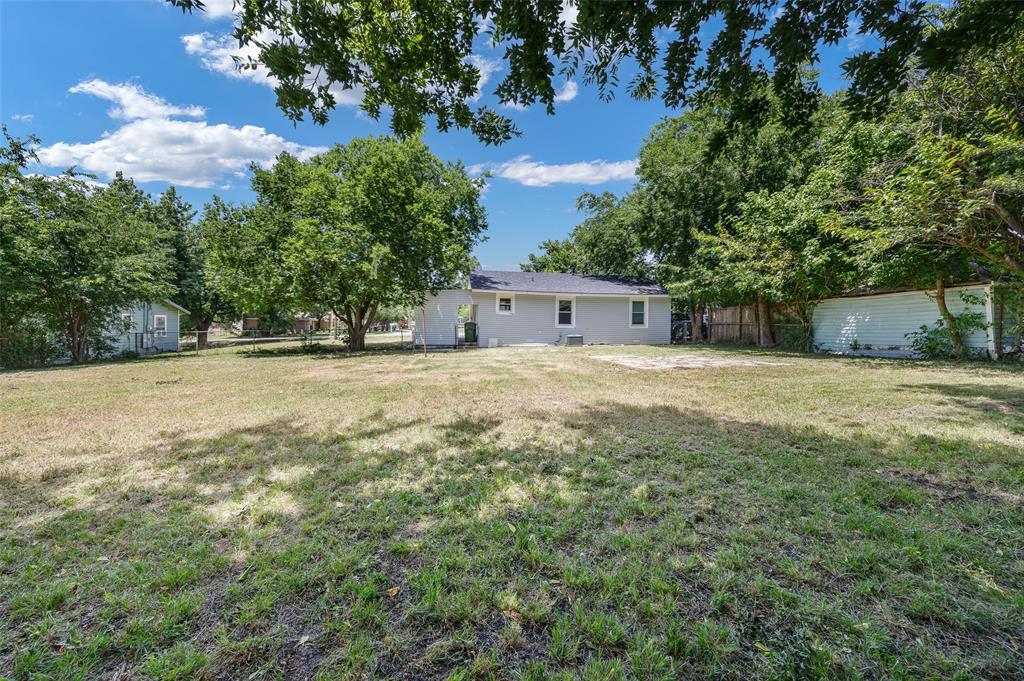 112 West O Connell Street Howe, TX 75459 - Photo 16 of 18