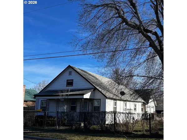 $255,000 | 2249 Miller Avenue, Baker City, OR 97814