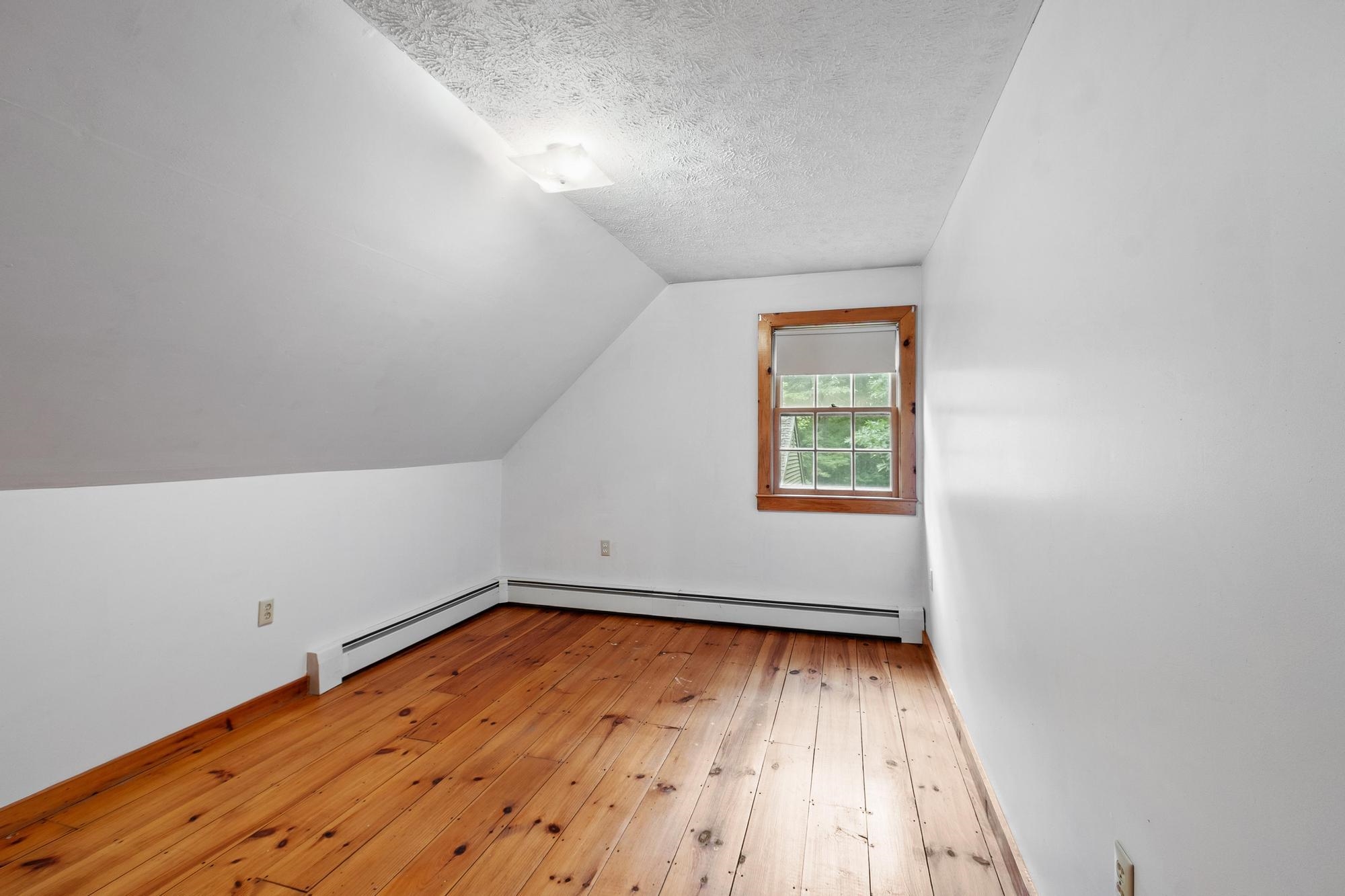 8 Naticook Road Merrimack, NH 03054 - Photo 29 of 43 Gallery Image 29