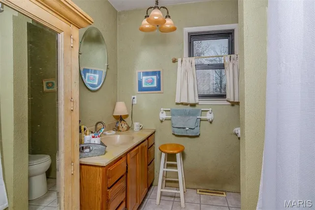 $175,000 | 3 Echo Lane, Centralia, IL 62801