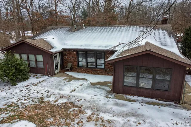 $175,000 | 3 Echo Lane, Centralia, IL 62801