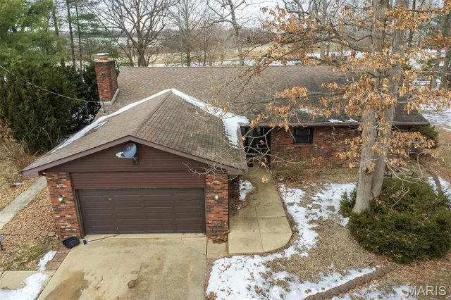 $175,000 | 3 Echo Lane, Centralia, IL 62801