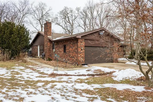 $150,000 | 3 Echo Lane, Centralia, IL 62801