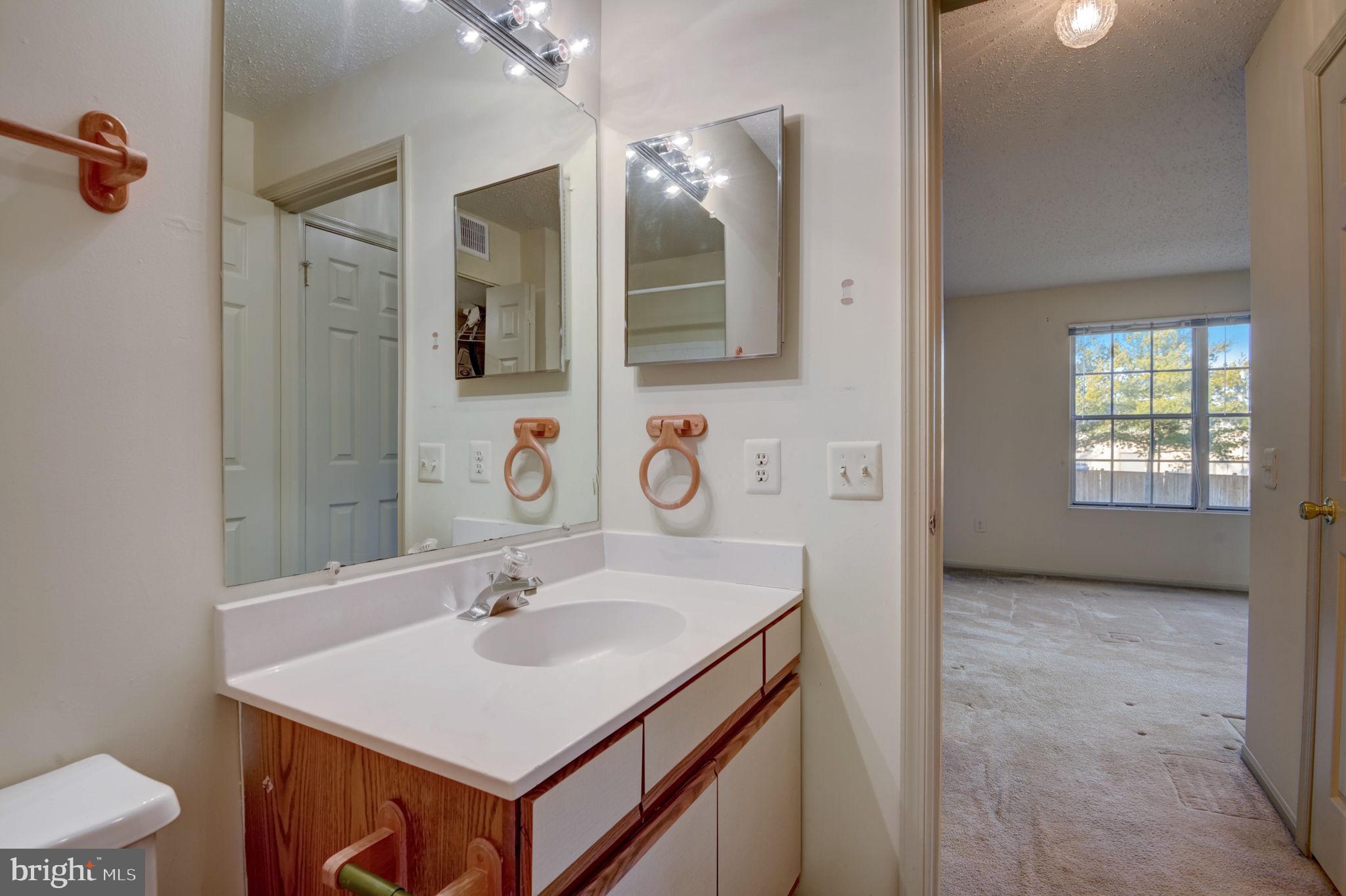 102 Fort Evans Road Southeast, Unit D Leesburg, VA 20175 - Photo 21 of 34 Gallery Image 21
