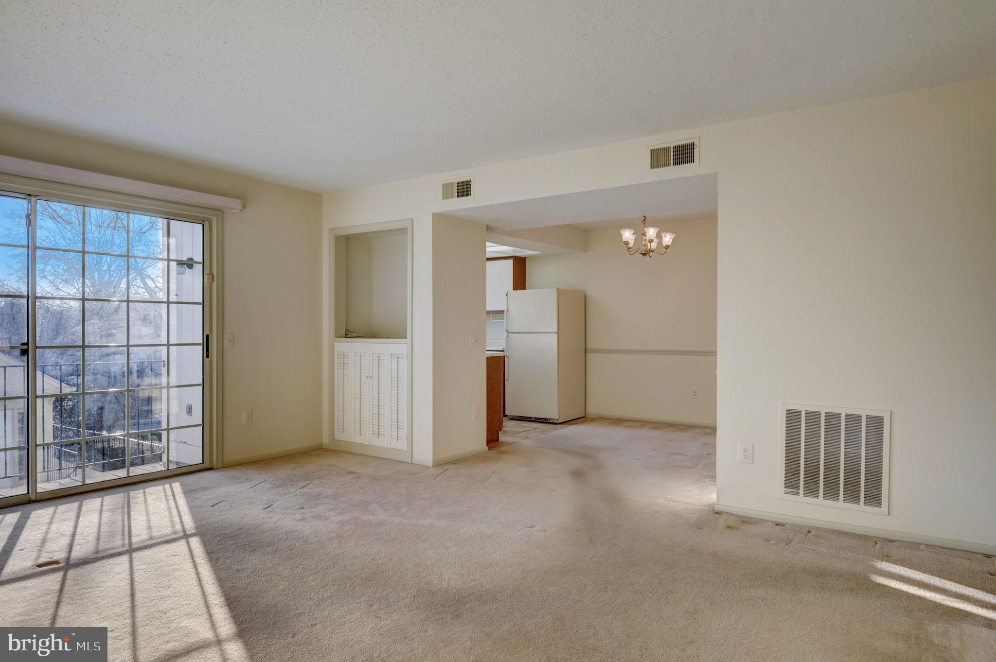 102 Fort Evans Road Southeast, Unit D Leesburg, VA 20175 - Photo 8 of 34 Gallery Image 8