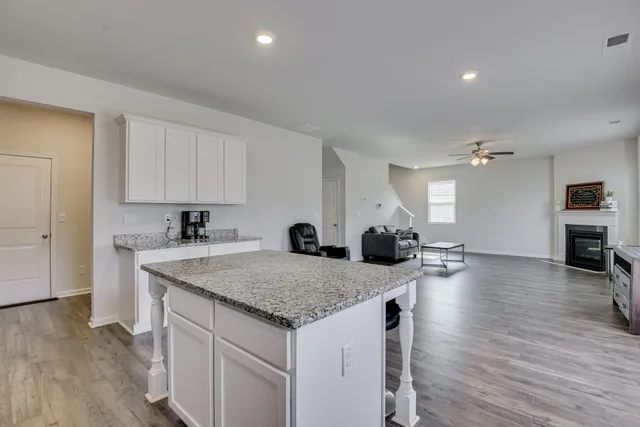 $365,000 | 220 Donnington Court, Aiken, SC 29801