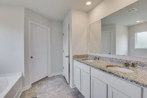 $365,000 | 220 Donnington Court, Aiken, SC 29801