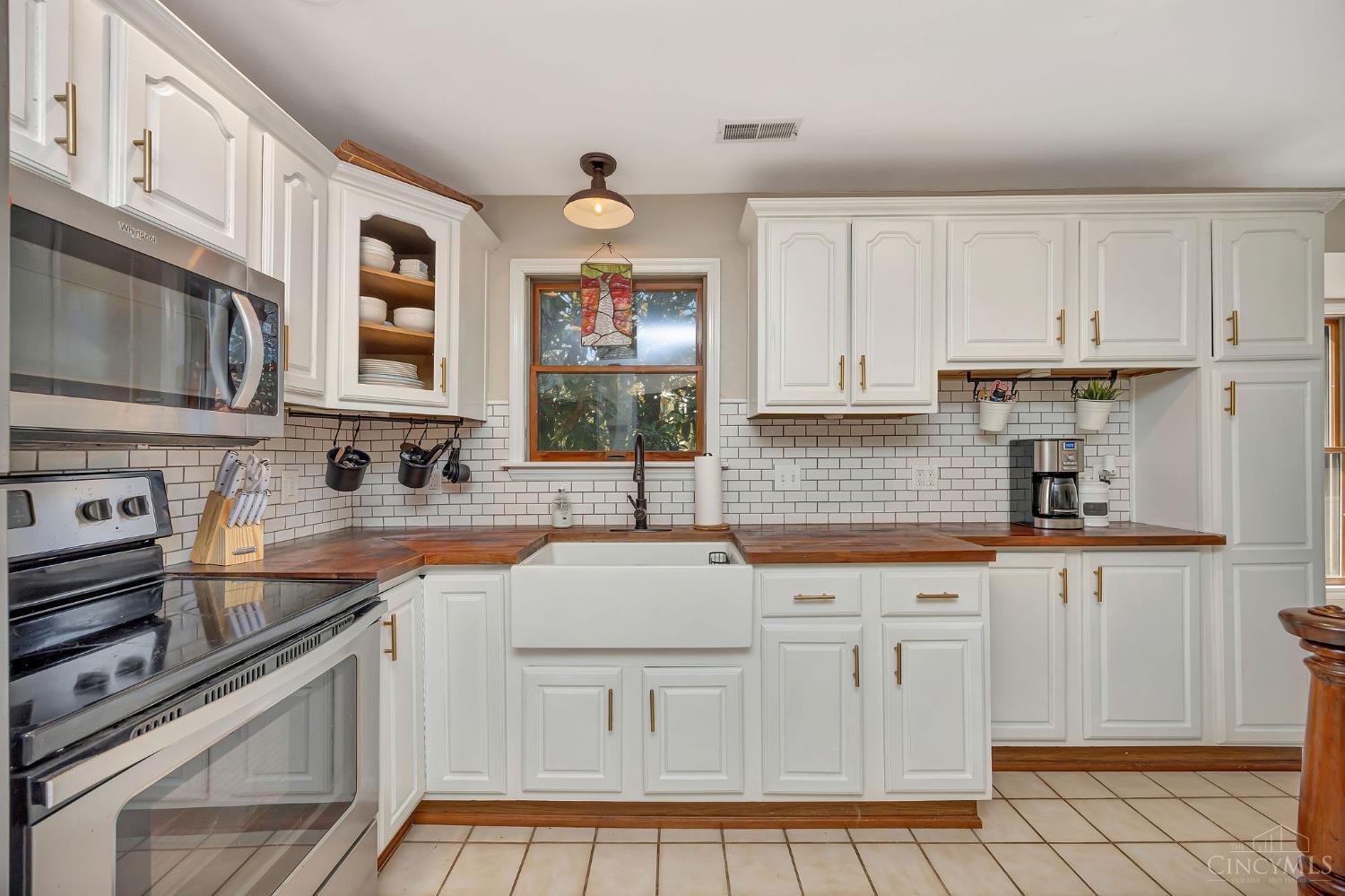 4565 Hubble Road Cincinnati, OH 45247 - Photo 16 of 65 Gallery Image 16