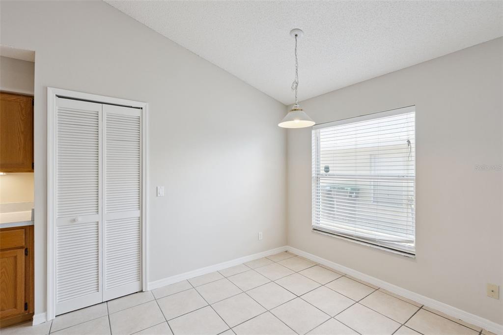 948 Rivecon Avenue Orlando, FL 32825 - Photo 10 of 20