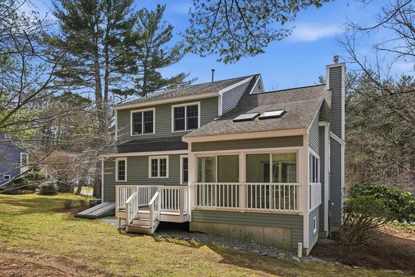 $1,100,000 | 11 Longmeadow Way, Unit 11, Acton, MA 01720