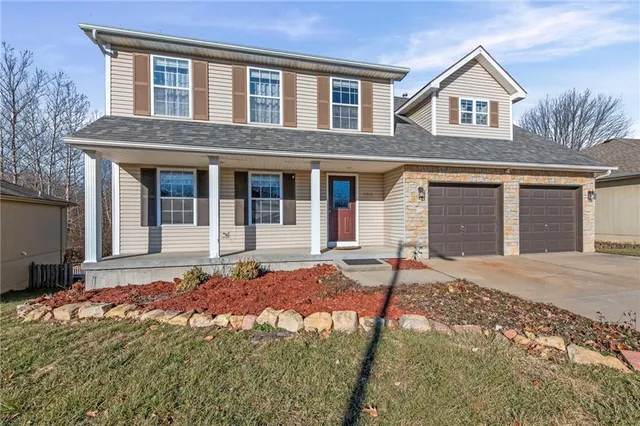 $415,000 | 11616 North Charlotte Street, Kansas City, MO 64155