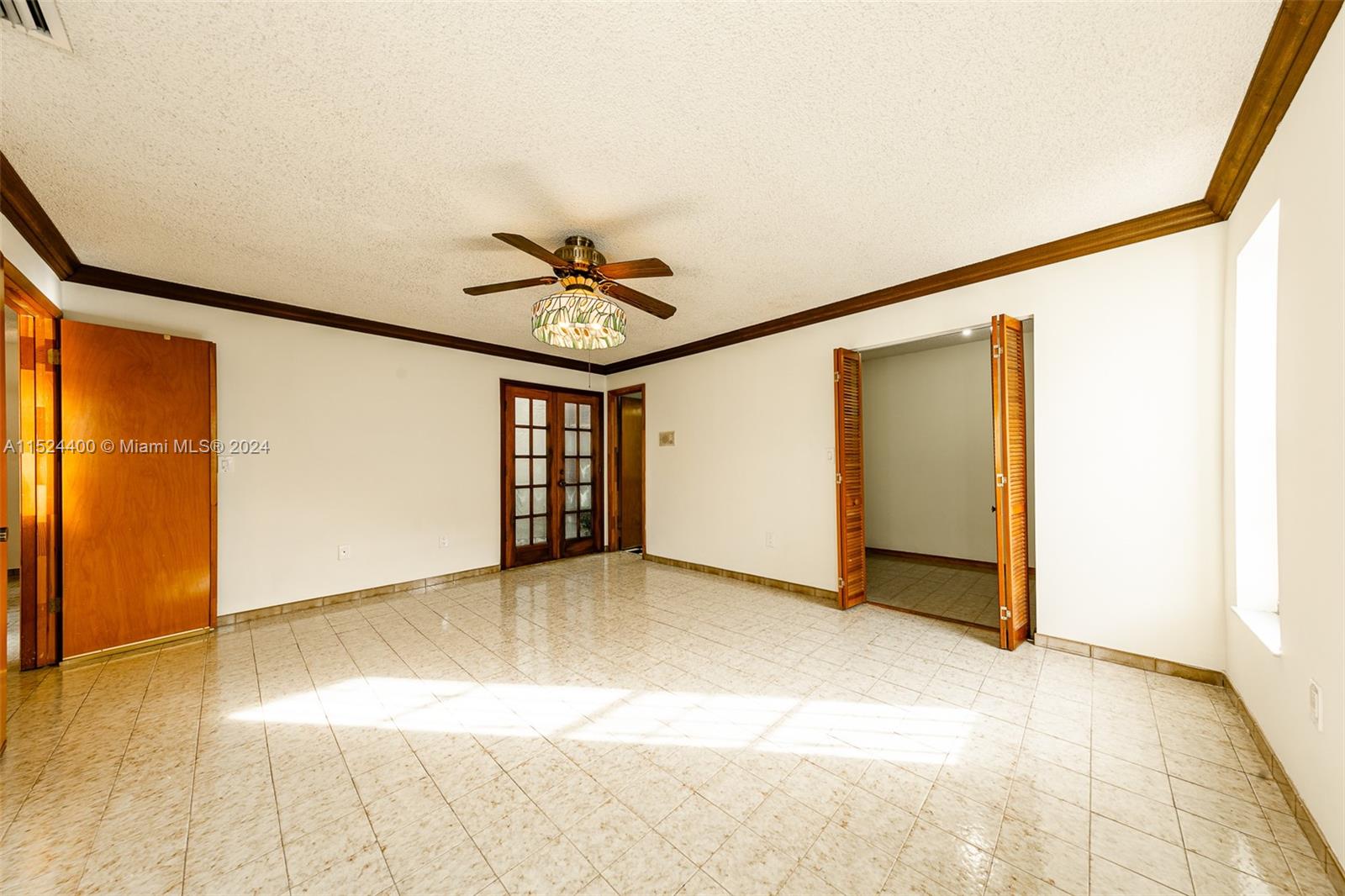 10448 Southwest 23rd Street Miami, FL 33165 - Photo 21 of 35